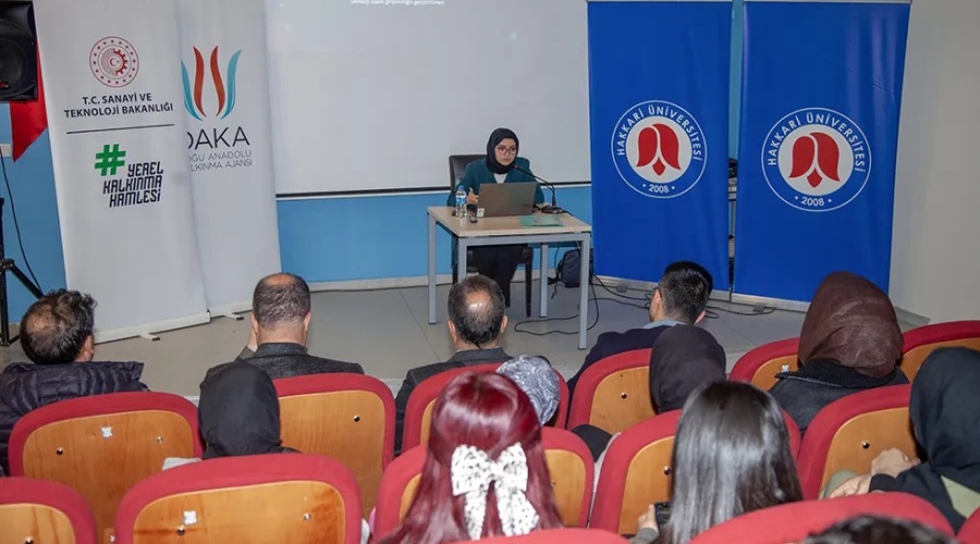 Hakkari Üniversitesi'nde Siber Vatan Programı Bilgilendirme Toplantısı Düzenlendi