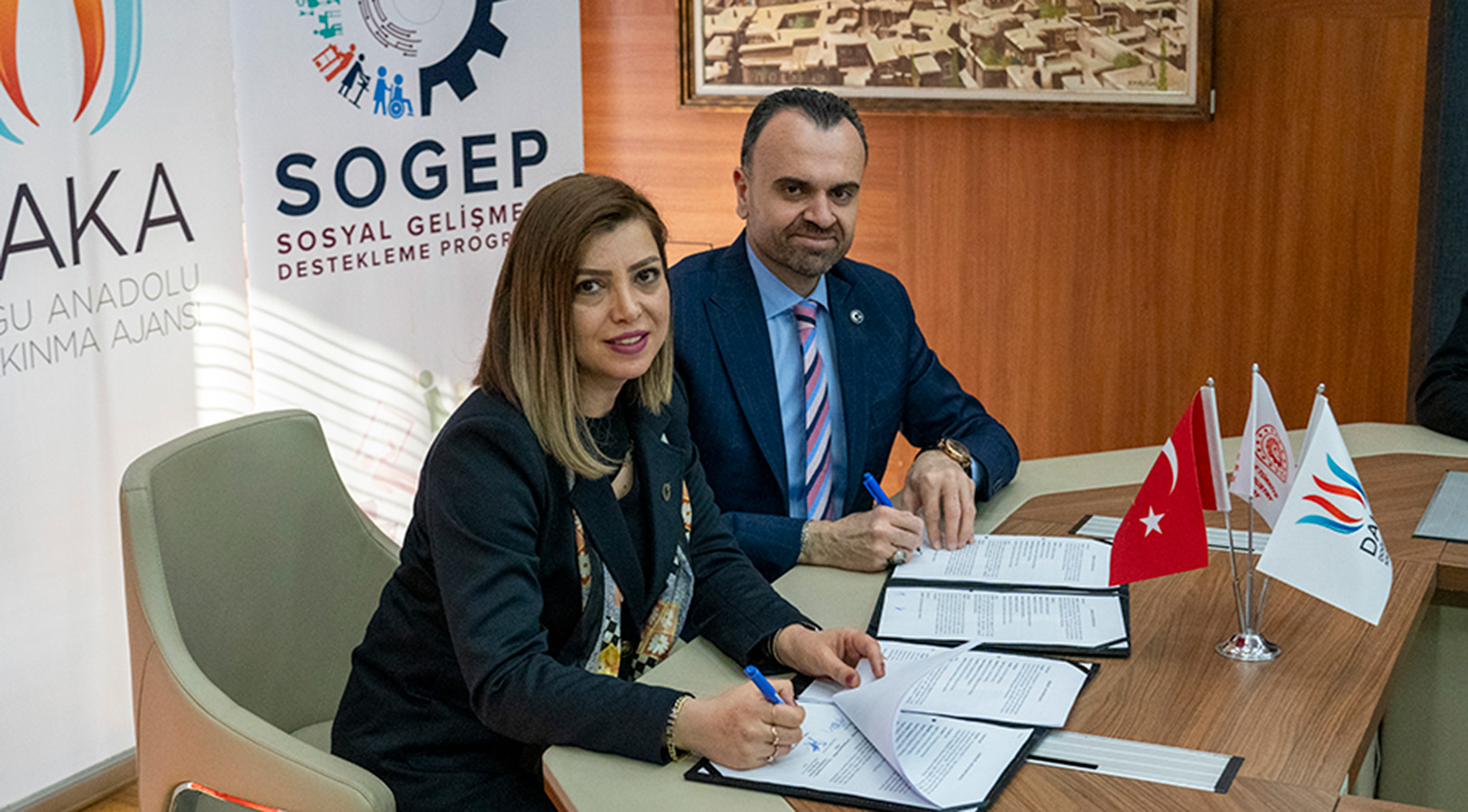 Van Olgunlaşma Enstitüsü ile DAKA arasında işbirliği protokolü imzalandı
